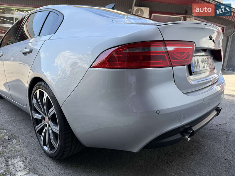 Седан Jaguar XE 2016 в Киеве фото 32 Седан Jaguar XE 2016 в Киеве