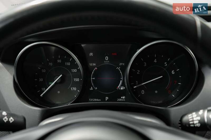 Седан Jaguar XE 2018 в Киеве