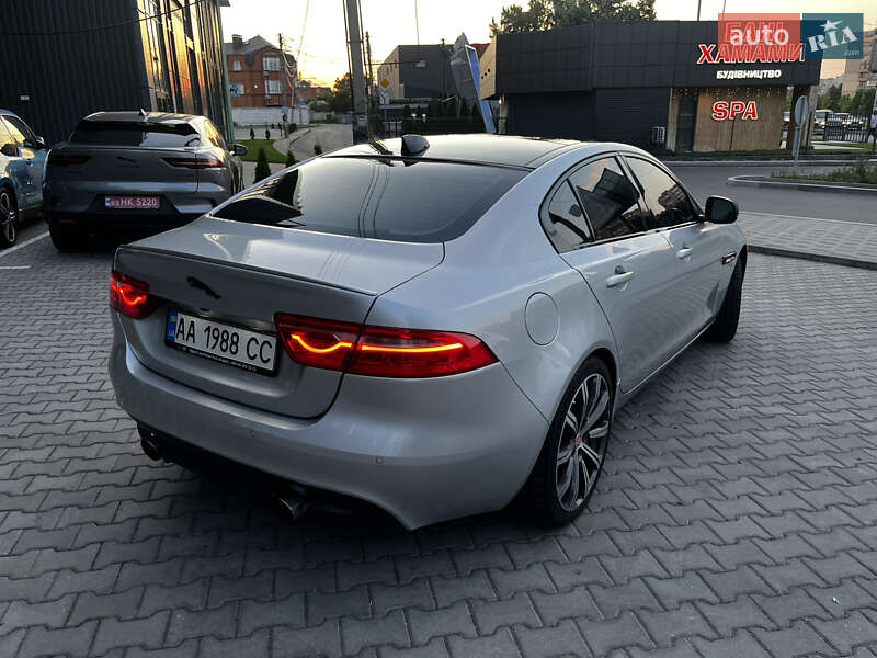 Седан Jaguar XE 2016 в Киеве фото 8 Седан Jaguar XE 2016 в Киеве