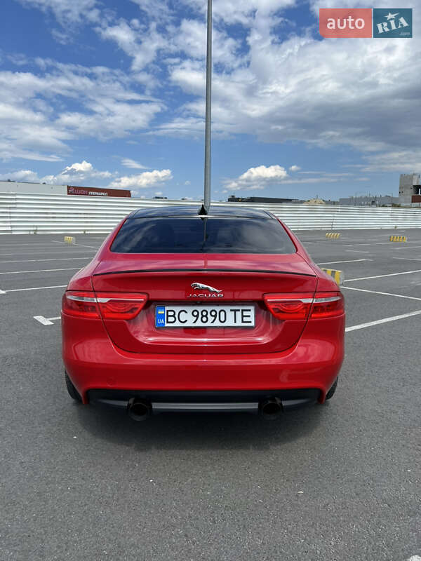 Седан Jaguar XE 2018 в Львове фото 8 Седан Jaguar XE 2018 в Львове
