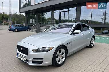 Седан Jaguar XE 2016 в Киеве