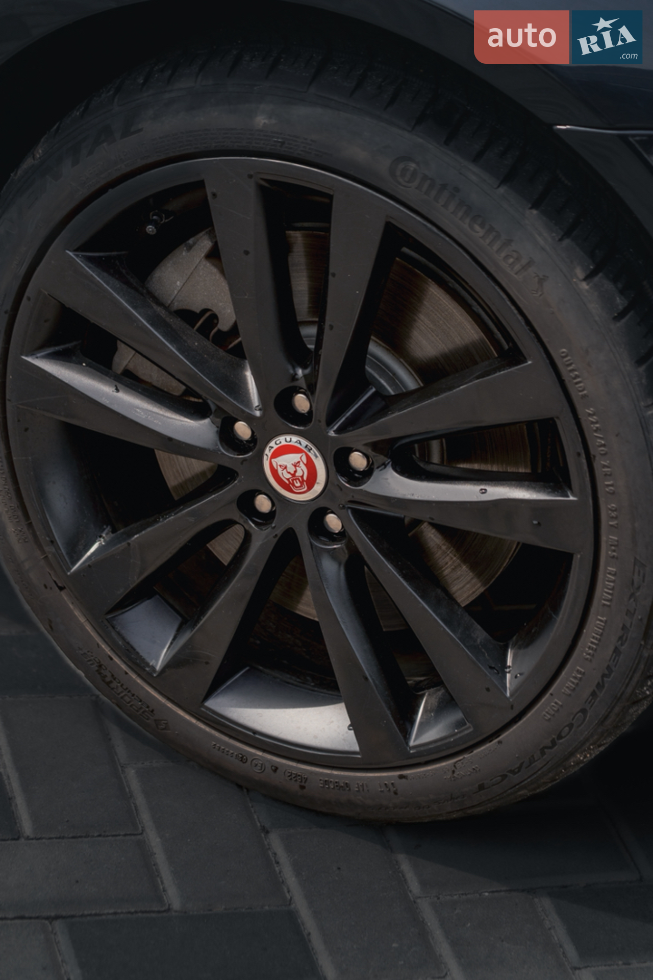 2016 Jaguar XE - мініатюра 14