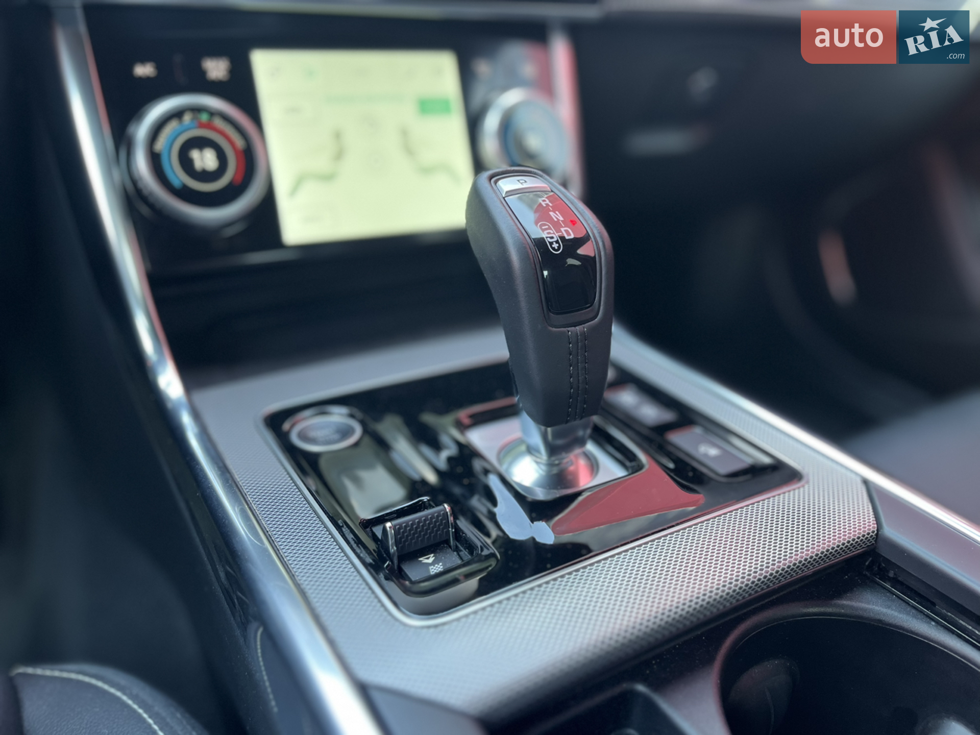 2020 Jaguar XE - мініатюра 18