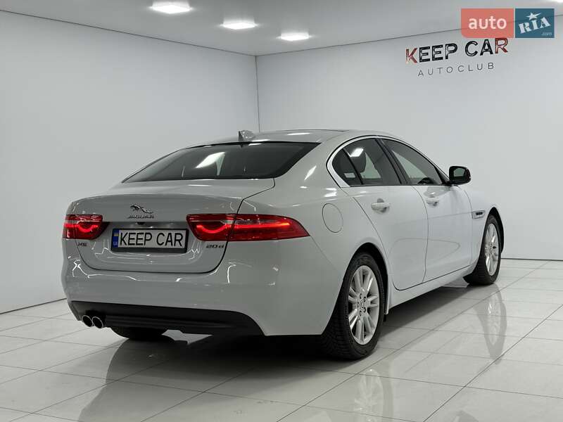 Седан Jaguar XE 2016 в Одесі фото 13 Седан Jaguar XE 2016 в Одесі