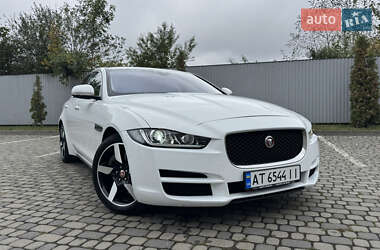 Седан Jaguar XE 2016 в Івано-Франківську