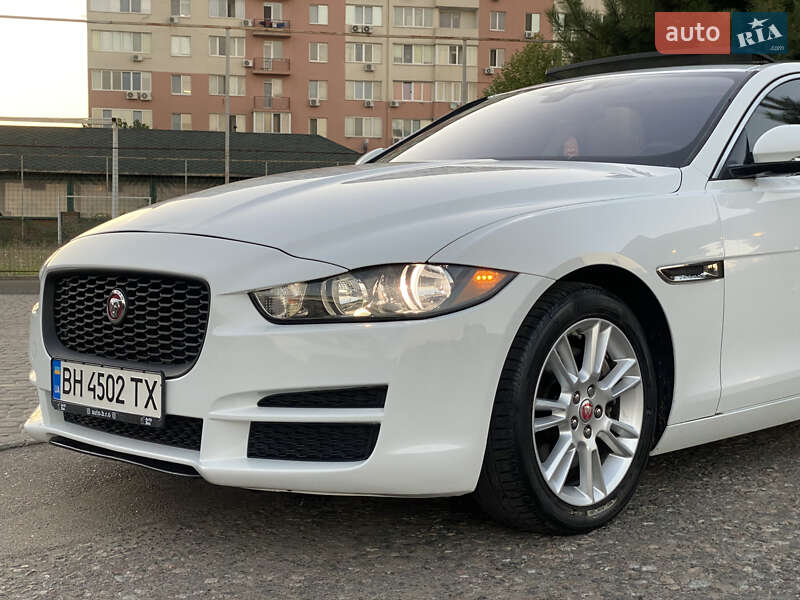 Седан Jaguar XE 2016 в Одессе