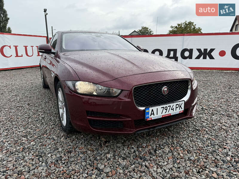 Jaguar XE 2016