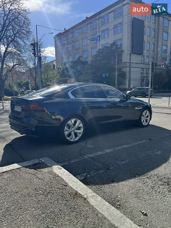 Седан Jaguar XE 2019 в Киеве фото 4 Седан Jaguar XE 2019 в Киеве