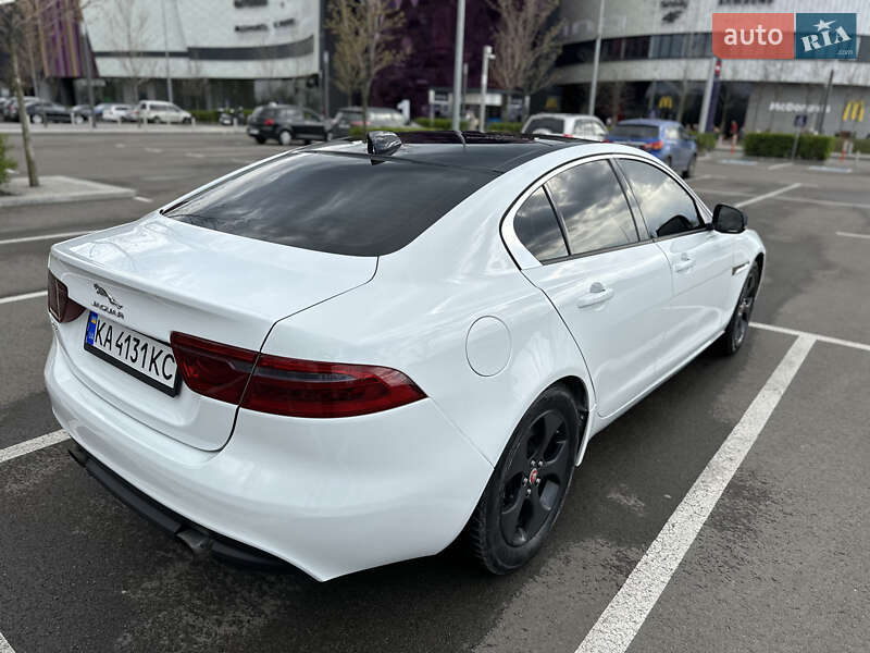 Седан Jaguar XE 2017 в Києві фото 11 Седан Jaguar XE 2017 в Києві