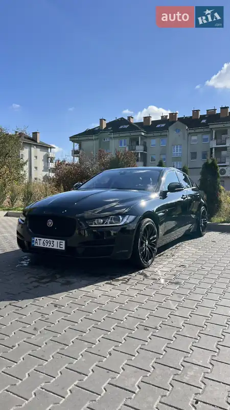 Jaguar XE 2017 VIN SAJAS4BN2HA977906 фото оголошення 2 з 104