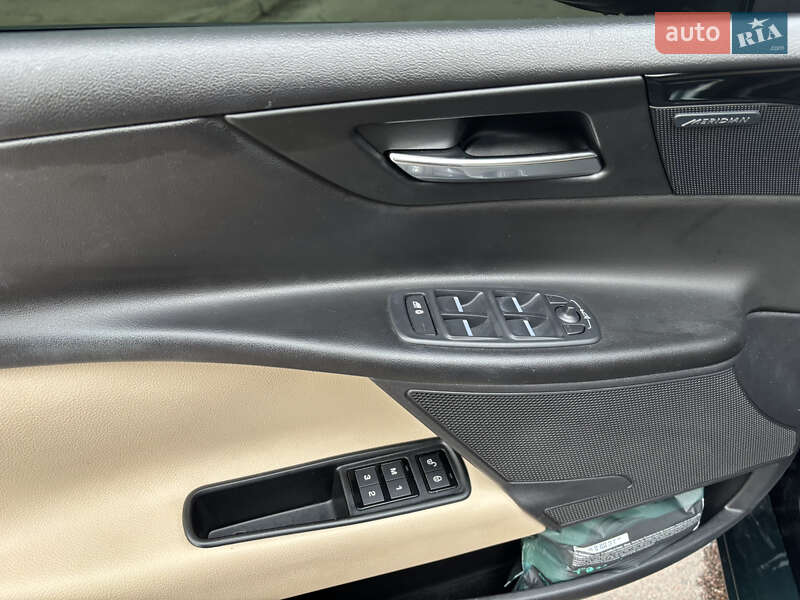Седан Jaguar XE 2016 в Борисполе фото 10 Седан Jaguar XE 2016 в Борисполе
