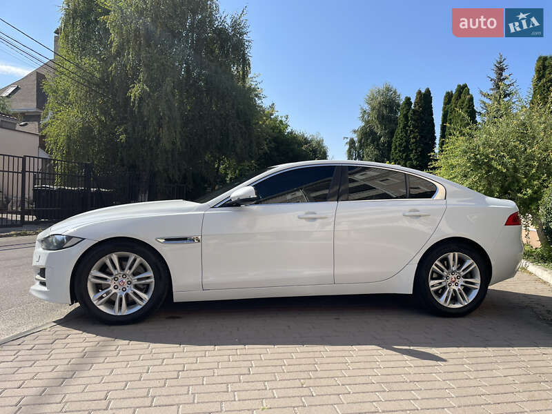 Седан Jaguar XE 2018 в Києві фото 5 Седан Jaguar XE 2018 в Києві