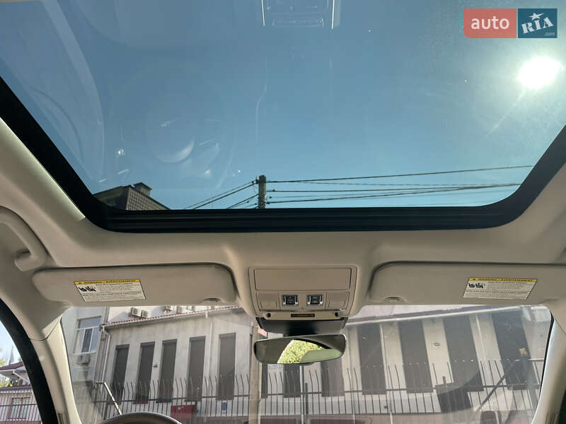 Седан Jaguar XE 2018 в Києві фото 17 Седан Jaguar XE 2018 в Києві