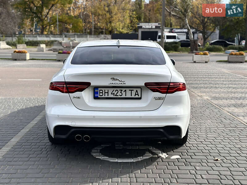 Седан Jaguar XE 2020 в Одессе фото 5 Седан Jaguar XE 2020 в Одессе