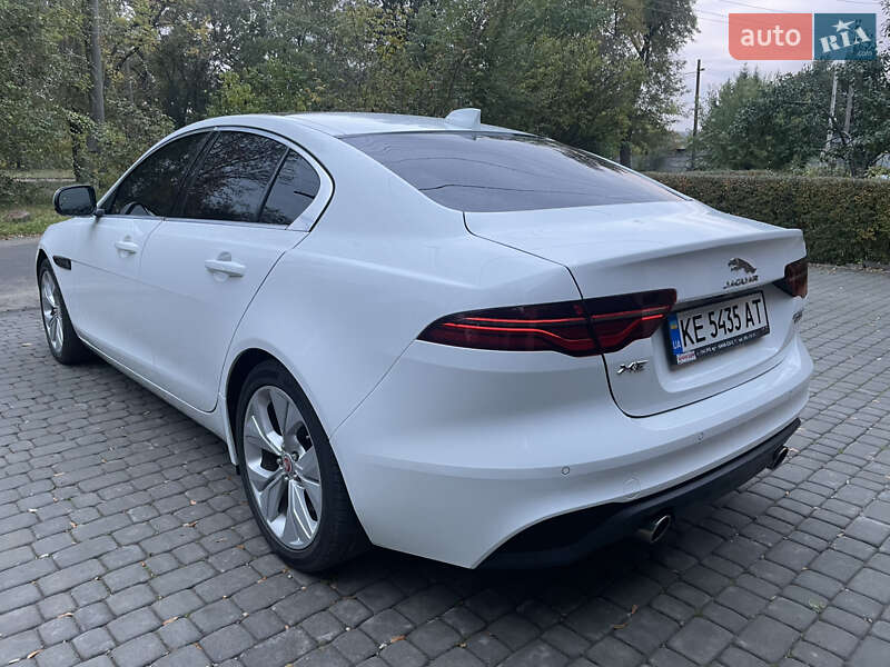 Седан Jaguar XE 2020 в Днепре фото 10 Седан Jaguar XE 2020 в Днепре