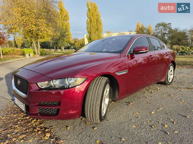 Седан Jaguar XE 2016 в Кременчуці фото 9 Седан Jaguar XE 2016 в Кременчуці
