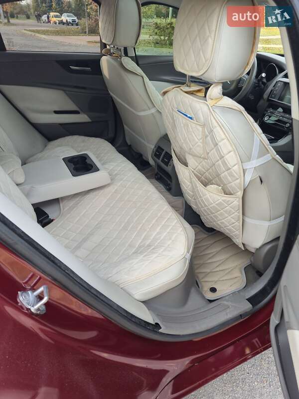 Седан Jaguar XE 2016 в Кременчуці фото 15 Седан Jaguar XE 2016 в Кременчуці