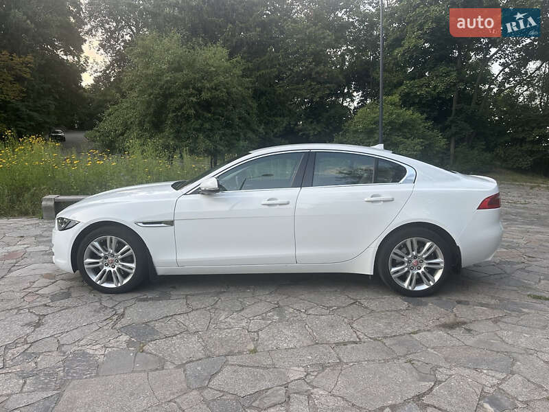 Седан Jaguar XE 2015 в Киеве фото 2 Седан Jaguar XE 2015 в Киеве