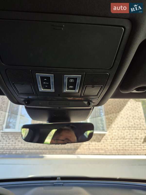 Седан Jaguar XE 2018 в Запорожье фото 18 Седан Jaguar XE 2018 в Запорожье