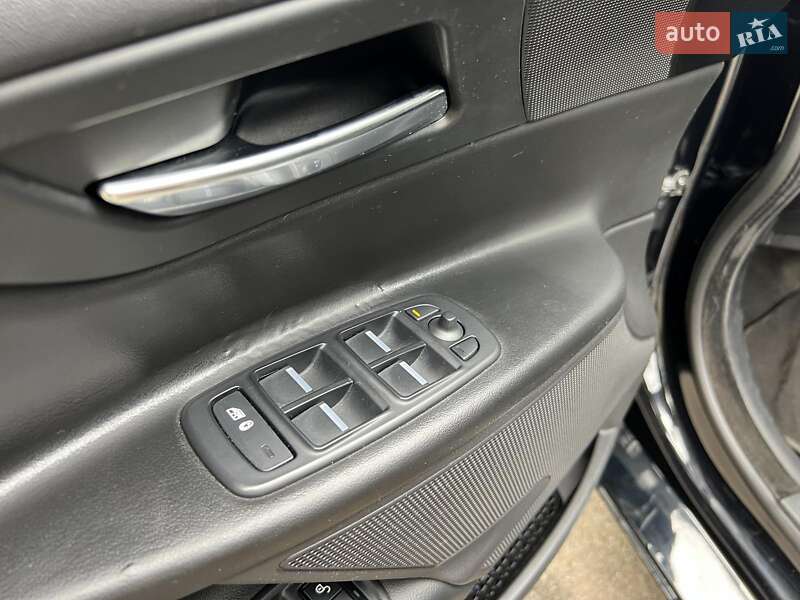 Седан Jaguar XE 2019 в Києві