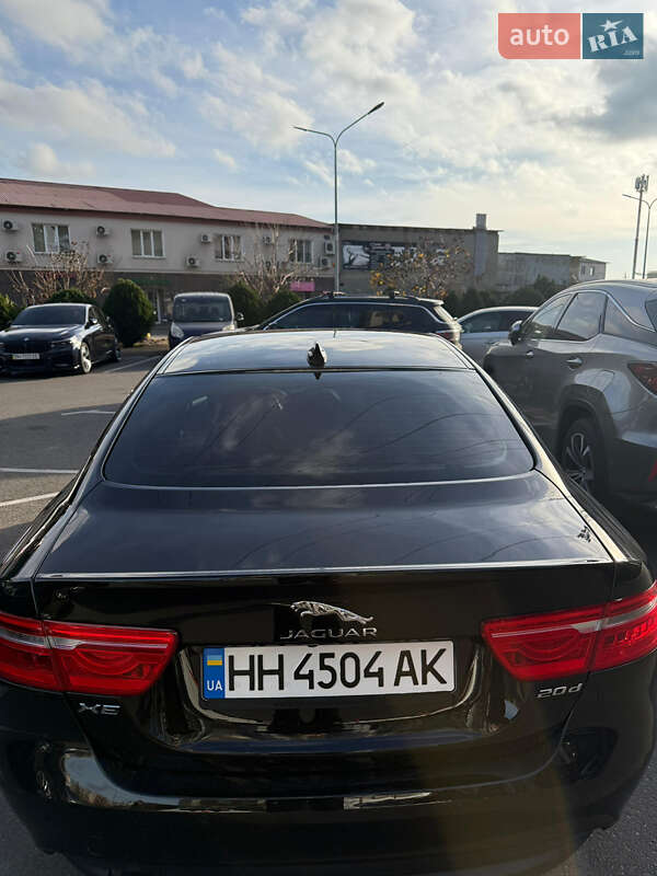 Седан Jaguar XE 2016 в Одессе