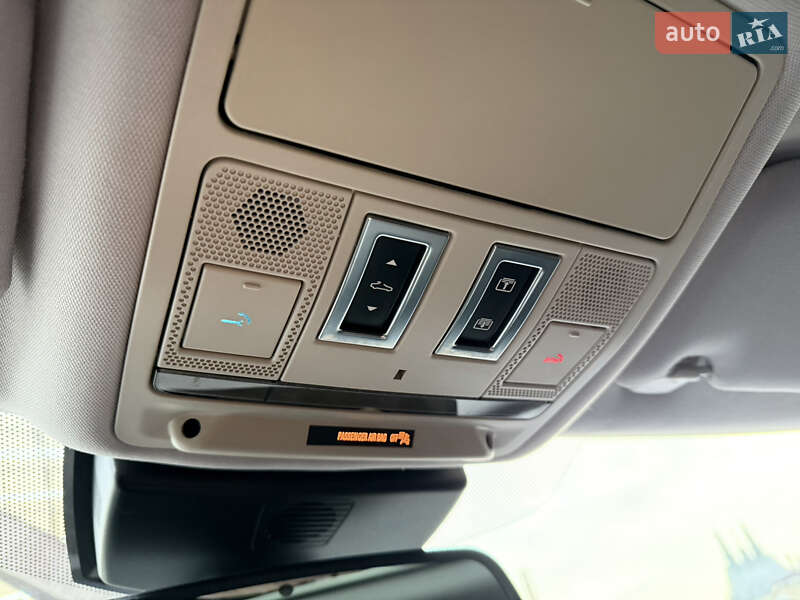 Седан Jaguar XE 2016 в Одесі фото 35 Седан Jaguar XE 2016 в Одесі