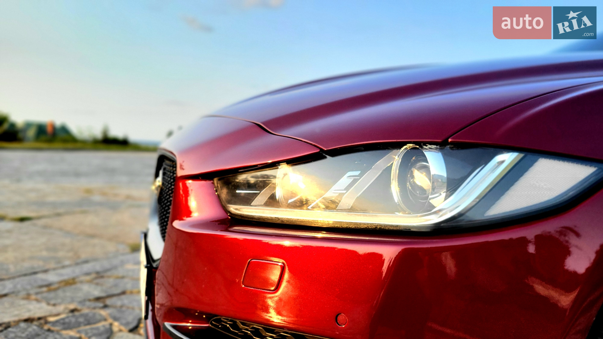 2015 Jaguar XE - мініатюра 7