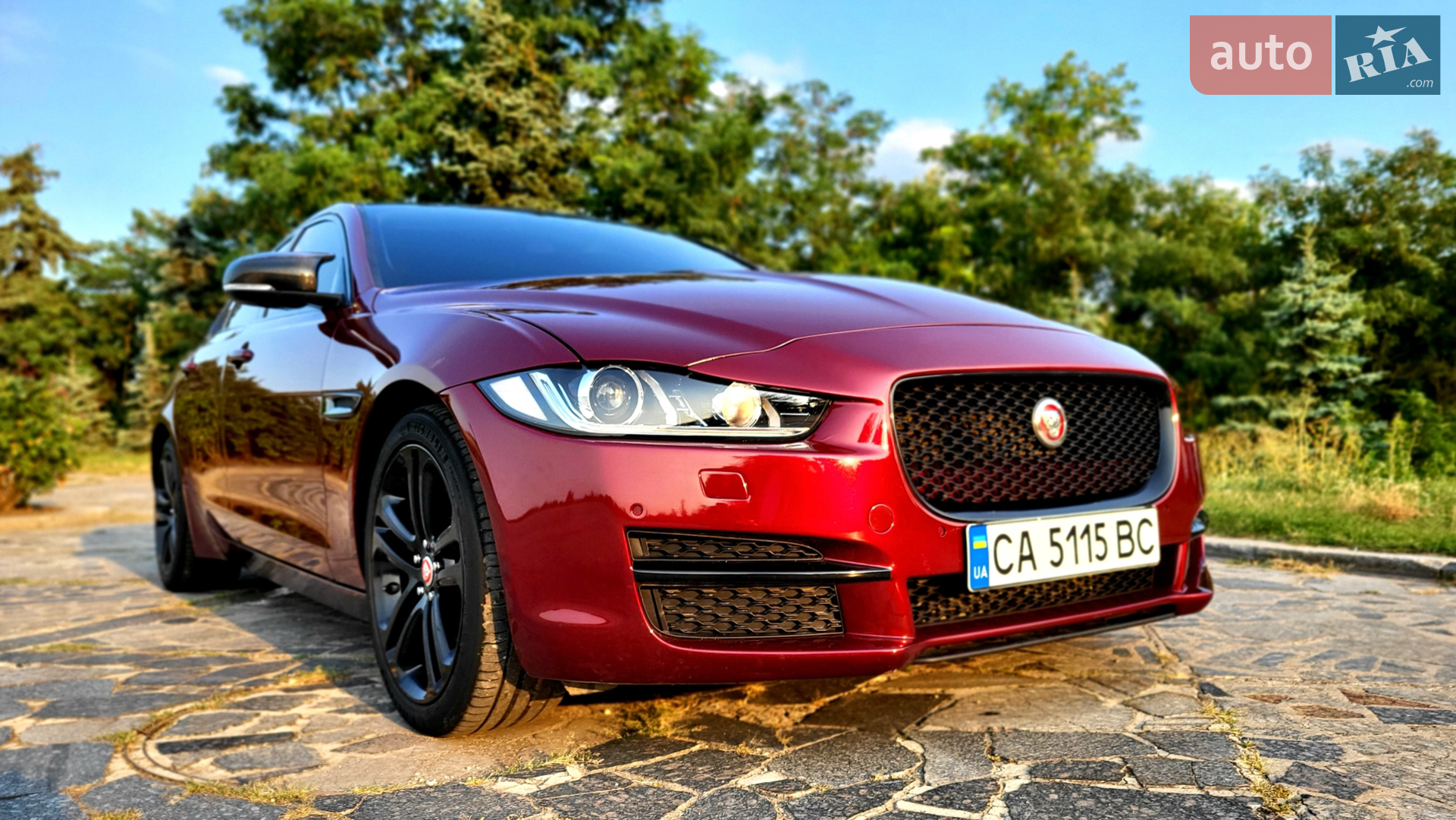 2015 Jaguar XE - мініатюра 11