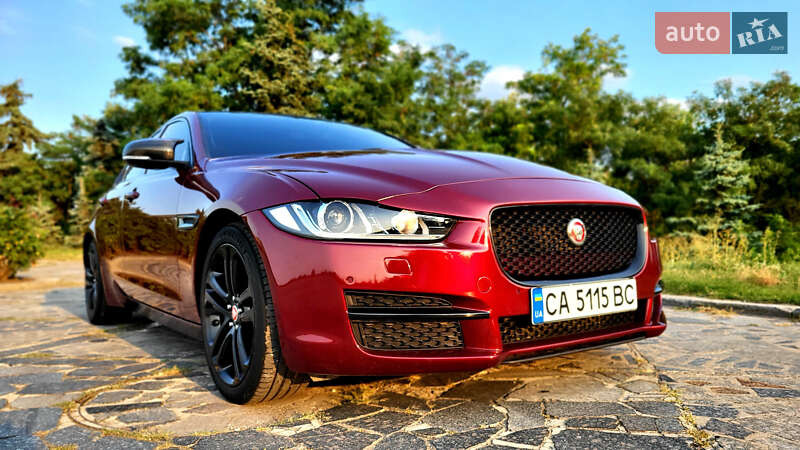 Седан Jaguar XE 2015 в Черкассах