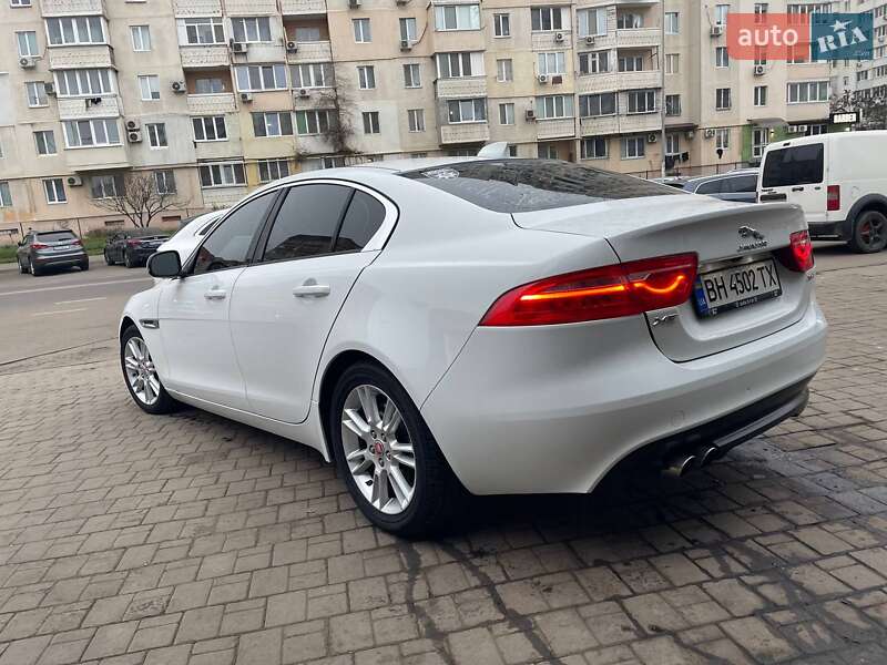 Седан Jaguar XE 2016 в Одессе фото 13 Седан Jaguar XE 2016 в Одессе