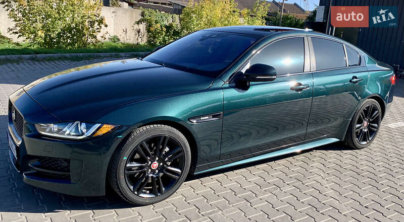 Седан Jaguar XE 2016 в Хмельницком