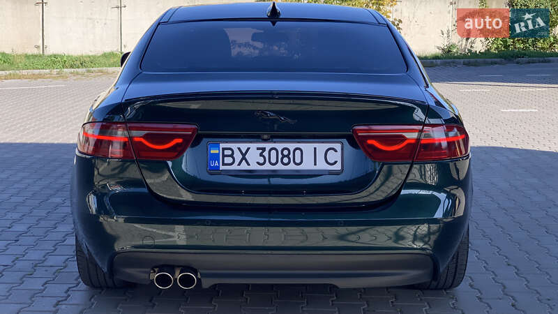 Седан Jaguar XE 2016 в Хмельницком
