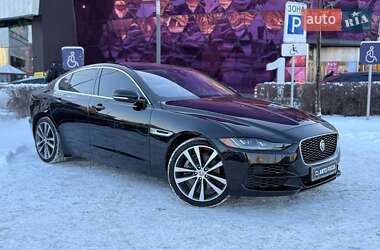 Седан Jaguar XE 2020 в Києві