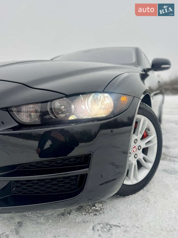 Седан Jaguar XE 2016 в Новояворовске фото 12 Седан Jaguar XE 2016 в Новояворовске