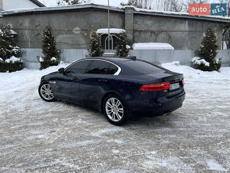 Седан Jaguar XE 2016 в Ивано-Франковске фото 20 Седан Jaguar XE 2016 в Ивано-Франковске