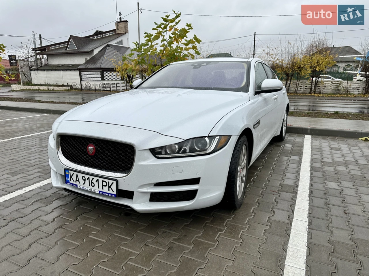 2019 Jaguar XE - мініатюра 17