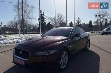 Седан Jaguar XE 2017 в Житомире