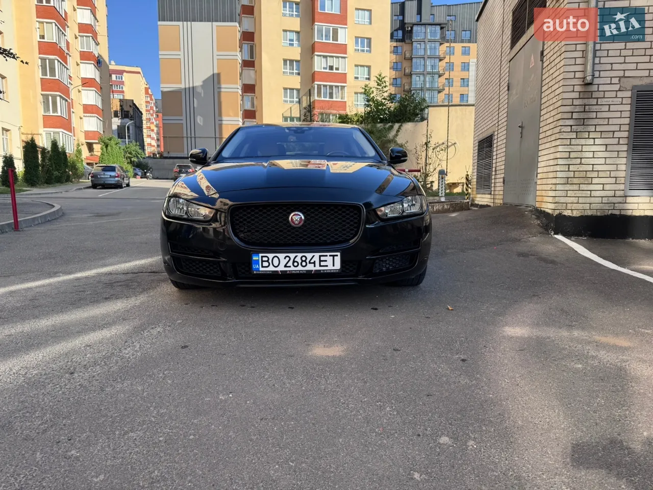 2018 Jaguar XE - мініатюра 40