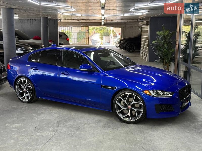 Jaguar XE 2016