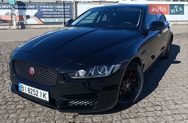 Седан Jaguar XE 2016 в Полтаве