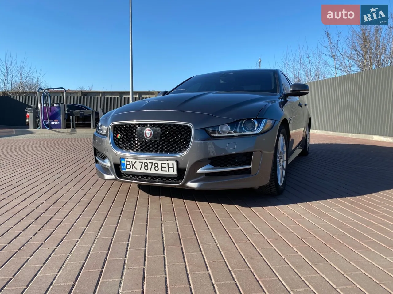 2015 Jaguar XE - мініатюра 39
