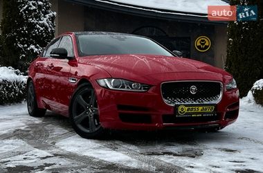 Седан Jaguar XE 2018 в Львове