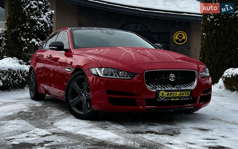 Jaguar XE 2018