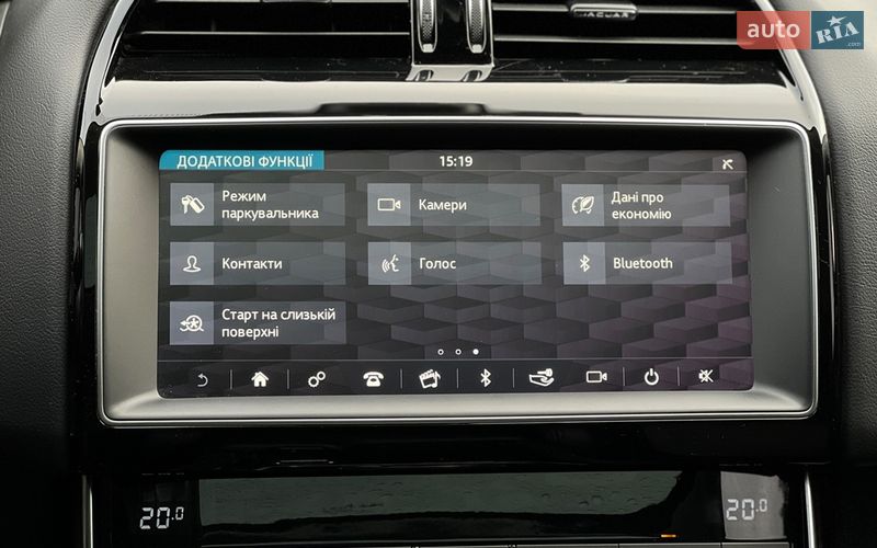 Седан Jaguar XE 2018 в Львове