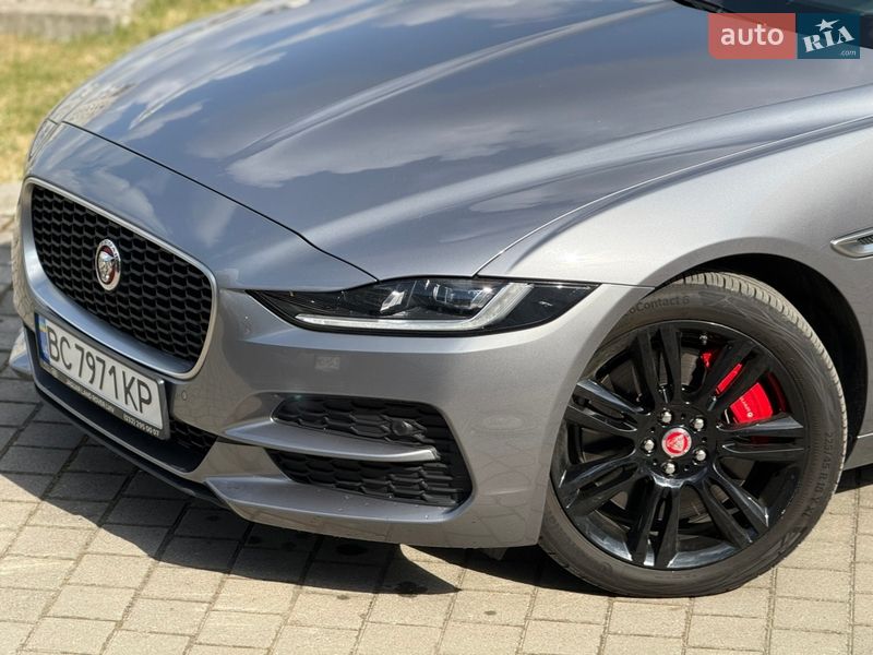 Седан Jaguar XE 2020 в Львове фото Седан Jaguar XE 2020 в Львове