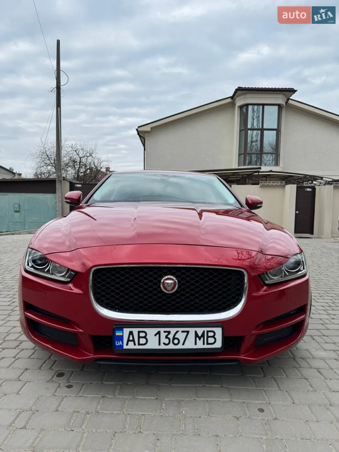 2015 Jaguar XE - мініатюра 12