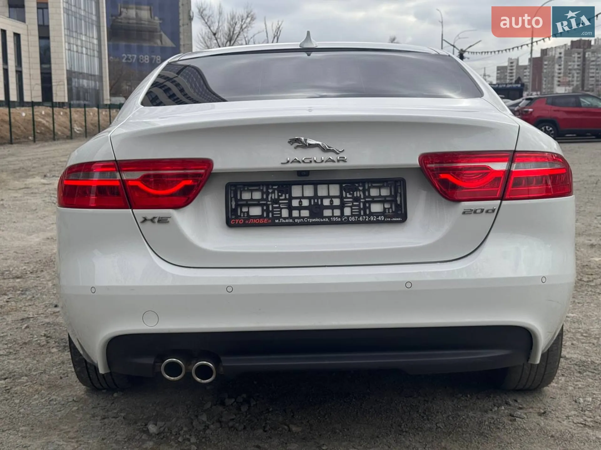 2015 Jaguar XE - мініатюра 15