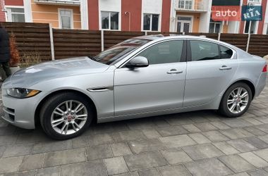 Седан Jaguar XE 2018 в Києві