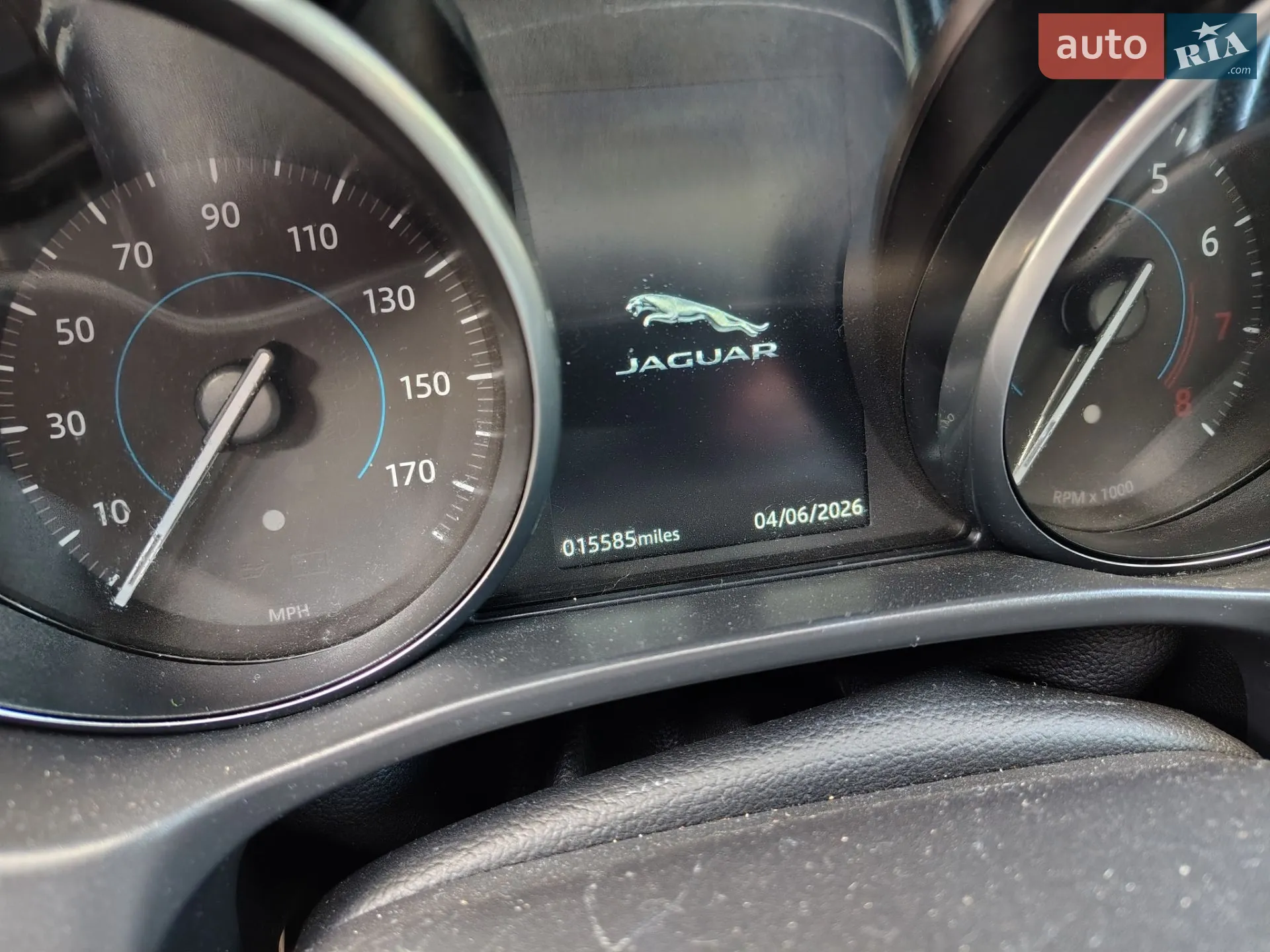 2019 Jaguar XE - мініатюра 12