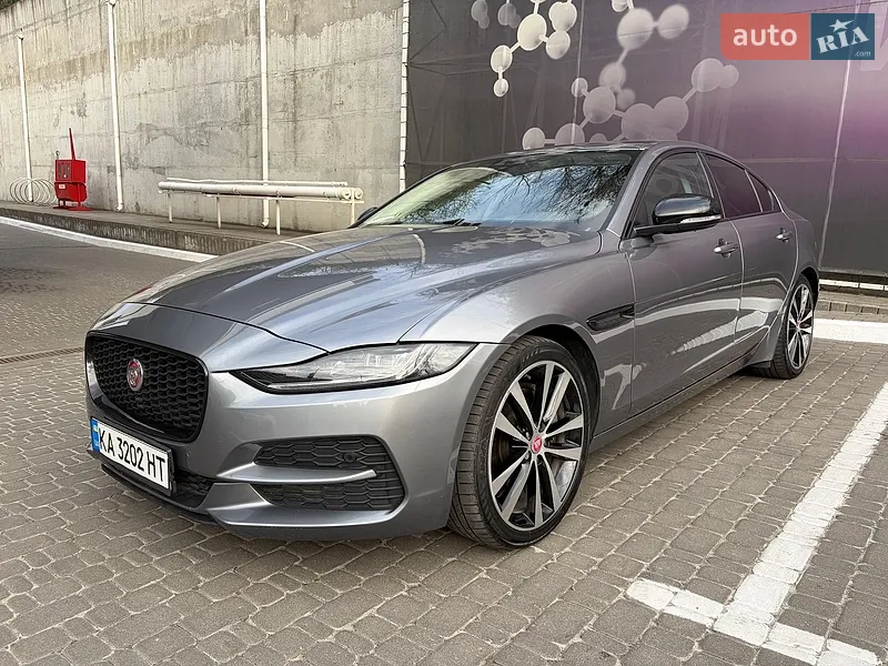 Jaguar XE 2019 VIN SAJAE4FX8LCP56665 фото оголошення 3 з 80